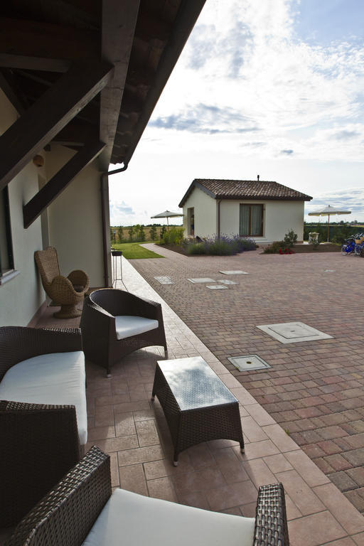 Agriturismo Fiumi Uniti Лидо ди Данте Екстериор снимка